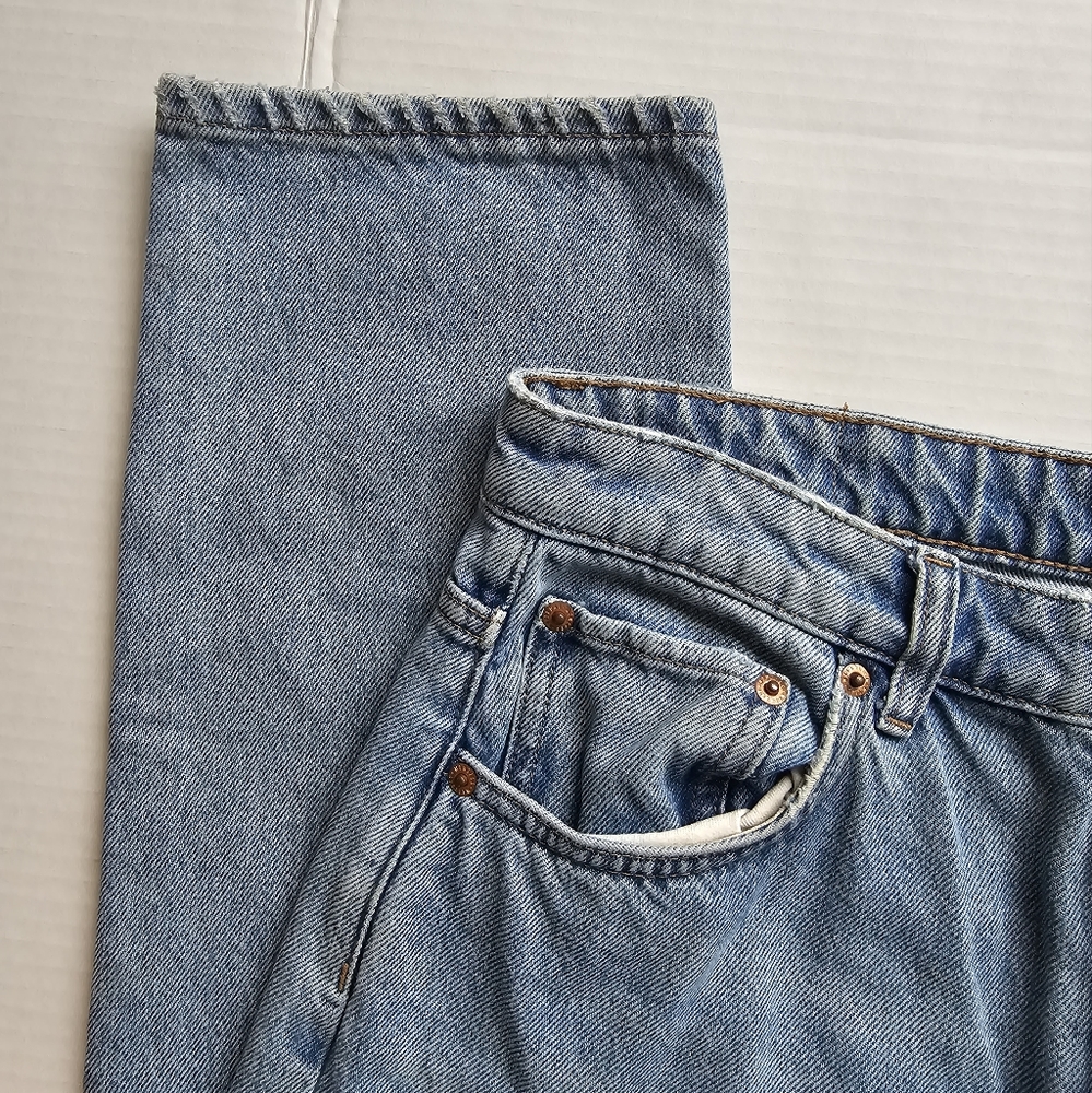Weekday Seattle High Rise Jeans - Picture 2 of 5